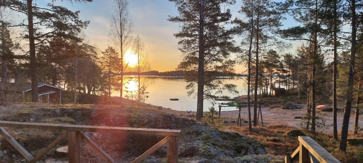 Готель Rolfskaerrs Stugby Nygard  Екстер'єр фото